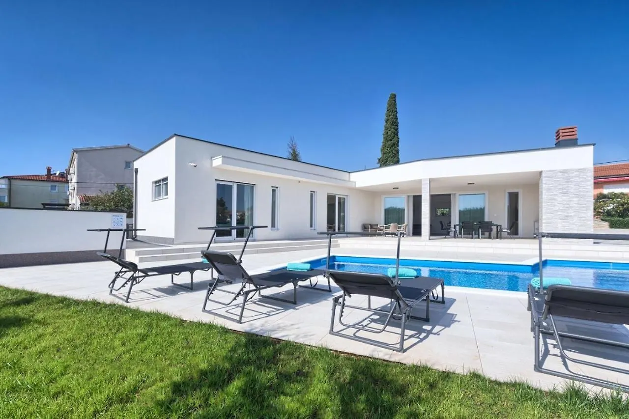 Aura Villa Pula