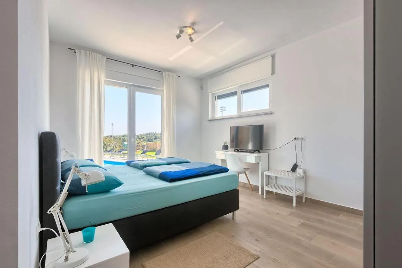 Aura Villa Pula